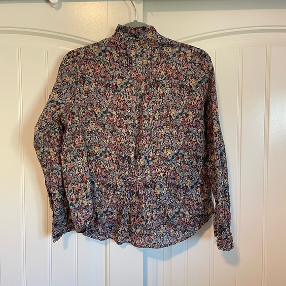 Trovata Birds of Paradise Courtney Henley Ditsy Floral medium 100% cotton blouse - Picture 7 of 9